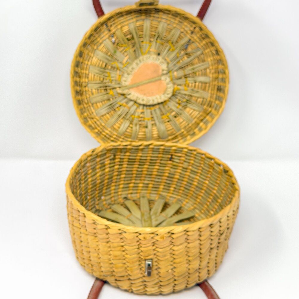 Vintage Woven Straw Sewing Basket Floral Lid Leather Handle Round Boho Bag - Picture 8 of 11